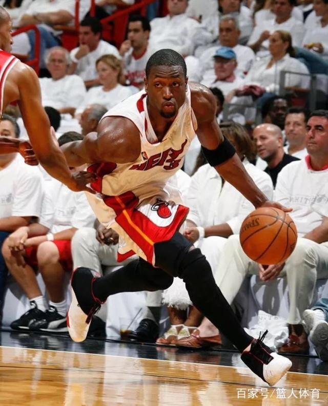 外援亚当斯 外援亚当斯