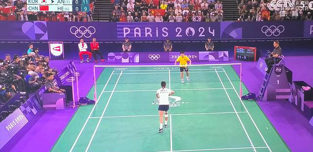 体育您如何评价山东泰山队与深圳队的比赛表现？