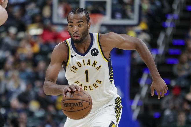 官方：水晶宫前锋爱德华转会加盟朗斯