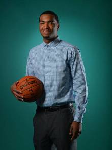 再惹争议！NBA2K公布现役中投能力TOP10：小卡意外落选+杜兰特第3